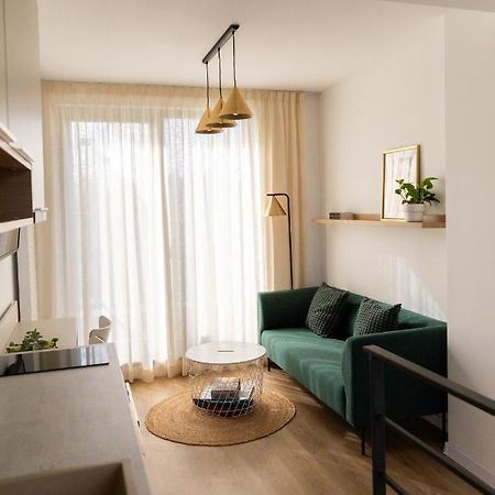 Studio 8 I One Bedroom Apartment I Airport I Therme Otopeni Zewnętrze zdjęcie