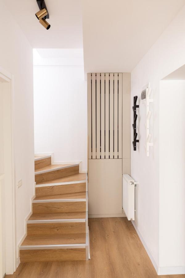 Studio 8 I One Bedroom Apartment I Airport I Therme Otopeni Zewnętrze zdjęcie