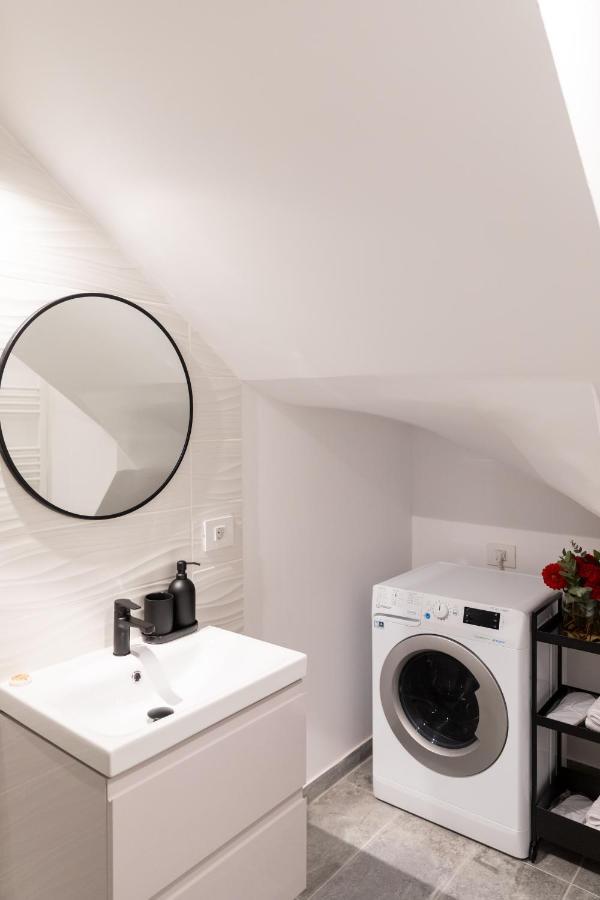 Studio 8 I One Bedroom Apartment I Airport I Therme Otopeni Zewnętrze zdjęcie