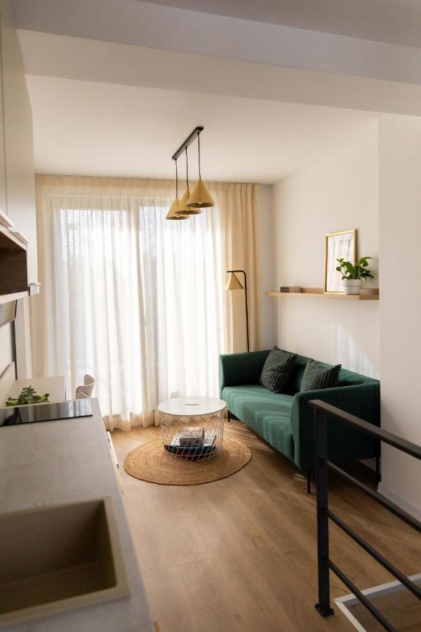 Studio 8 I One Bedroom Apartment I Airport I Therme Otopeni Zewnętrze zdjęcie